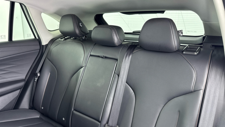 MG HS 1.5 T-GDI Trophy 5dr DCT Petrol Hatchback